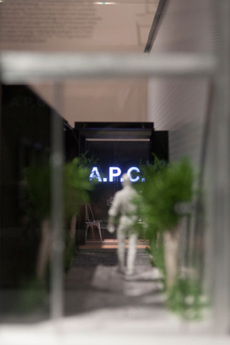A.P.C. DAIKANYAMA HOMMEのエントランス A.P.C. DAIKANYAMA HOMMEのエントランス
